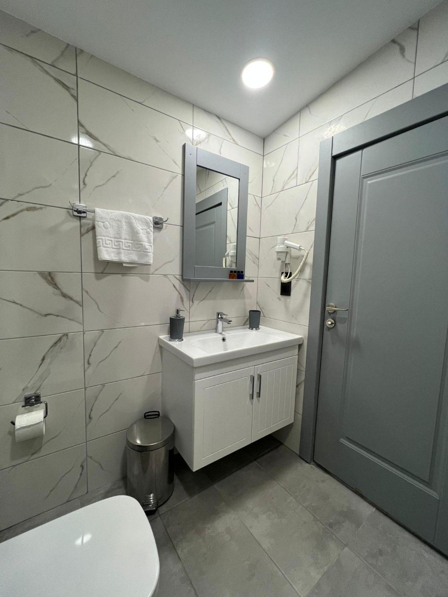 Lynda Hotel Стамбул Екстер'єр фото